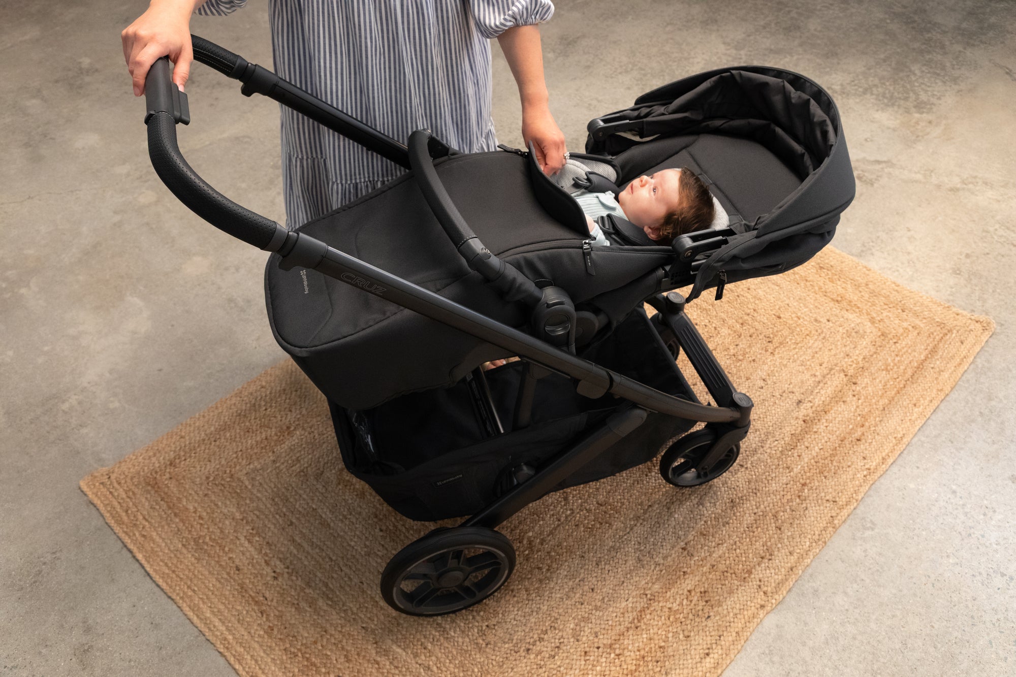 Cruz® V3 - Single Full Size Stroller